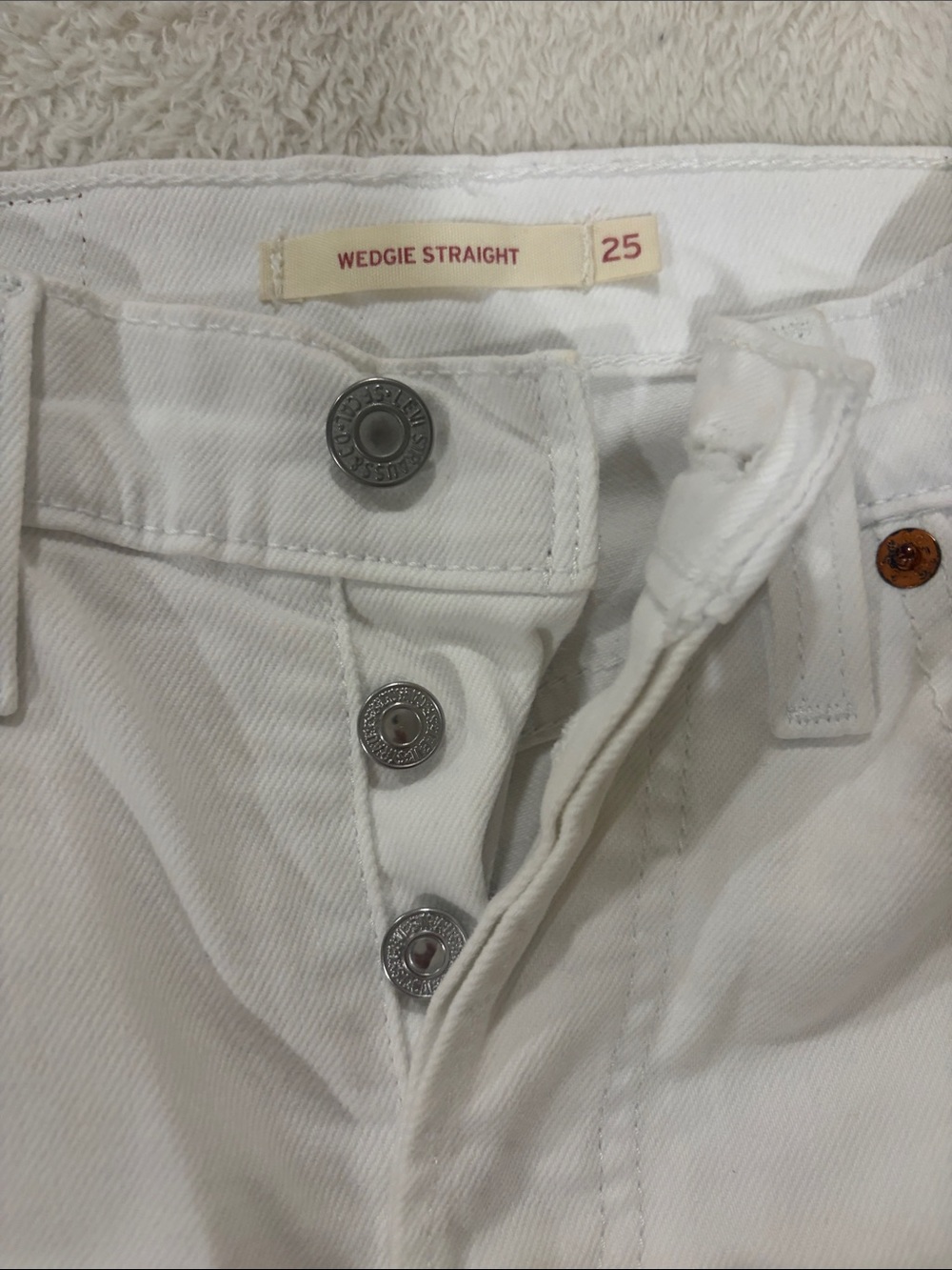 Levi's White Wedgie Straight Women’s Jeans